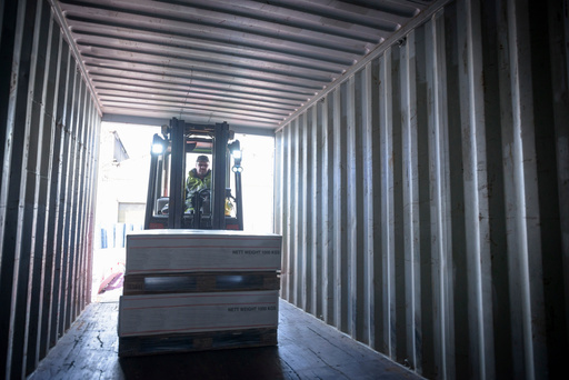 Shipping Containers to Tauranga